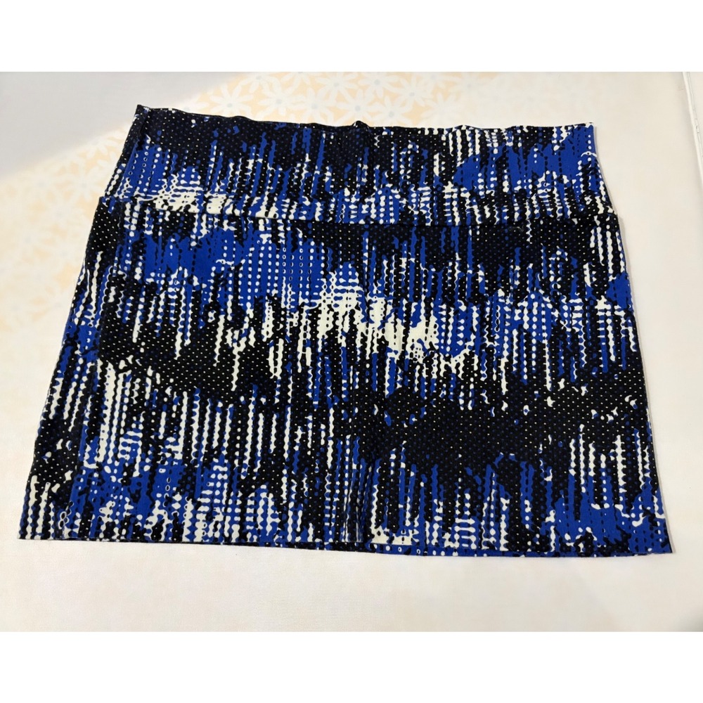 Mandee Juniors Blue Black White Abstract Geometric Print Stretch Mini Skirt